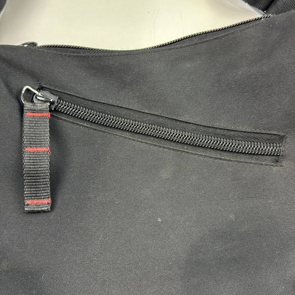 Xuhongfei SZS Unisex Black Zipper Crossbody Bag - Picture 2 of 10